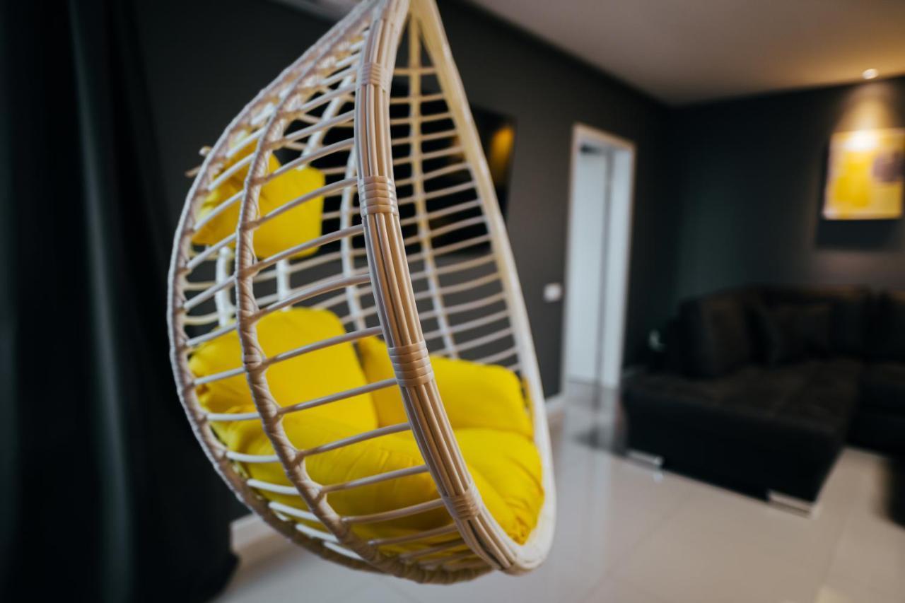 Thome Arena Residence Cluj-Napoca Extérieur photo
